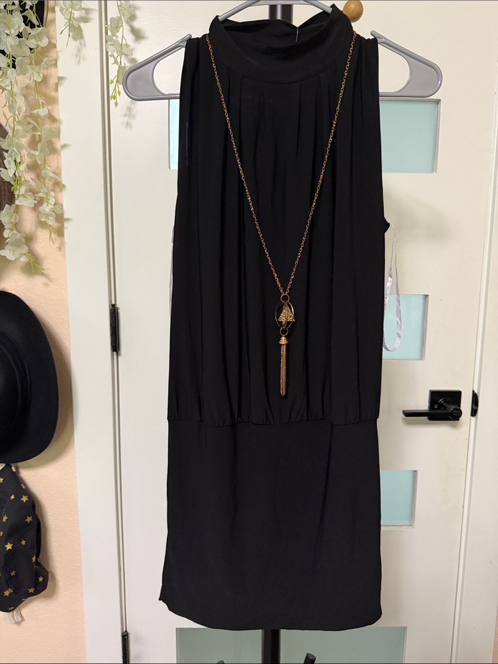 Elegant Black Sleeveless Mock-Neck Tunic